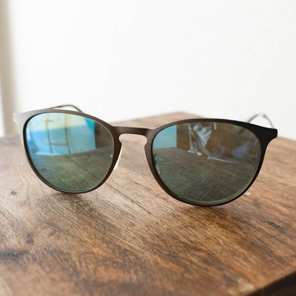 Ray-Ban Erika RB3539 Gray Metal Sunglasses Green Photochromic Lenses main image 5